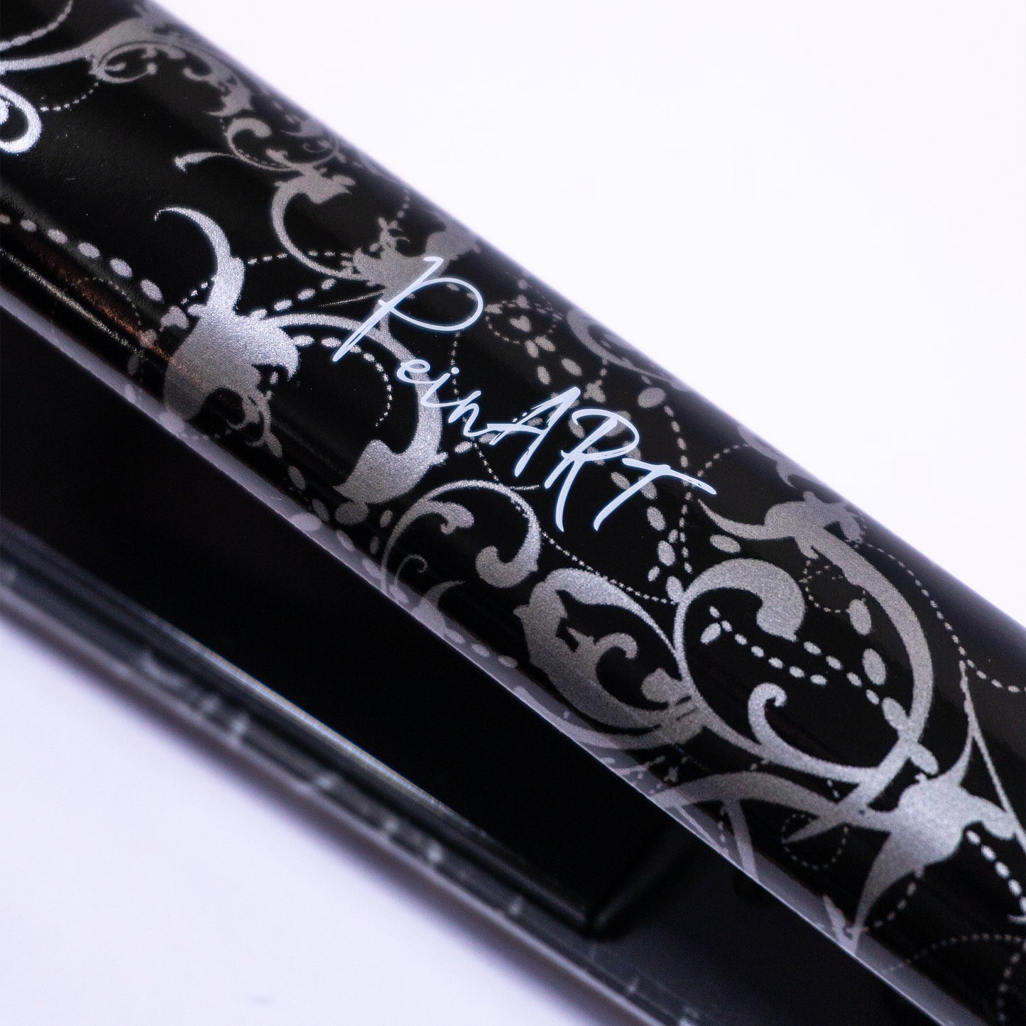 Plancha Profesional Peinart Modelo BWT-B54 Black Floris